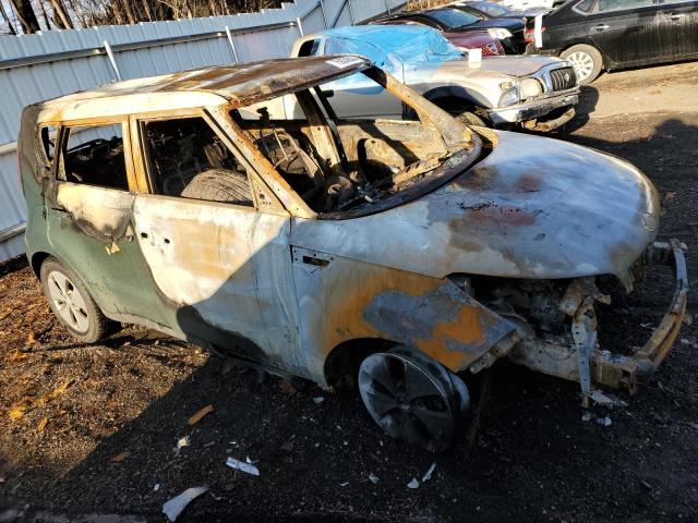 KNDJN2A22E7054979 - 2014 KIA SOUL BURN photo 4