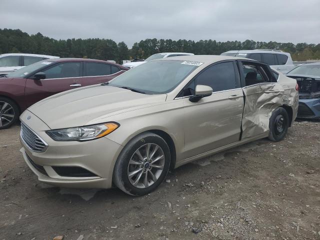 3FA6P0HD9HR332386 - 2017 FORD FUSION SE GOLD photo 1