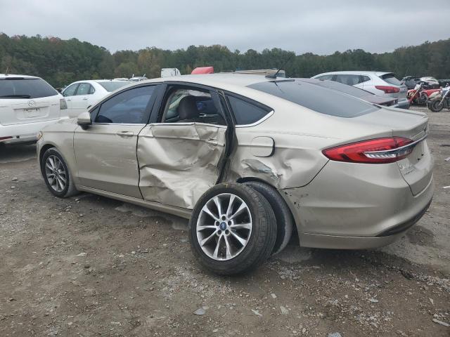 3FA6P0HD9HR332386 - 2017 FORD FUSION SE GOLD photo 2