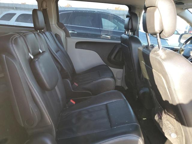 2C4RC1BG1ER169472 - 2014 CHRYSLER TOWN & COU TOURING SILVER photo 10