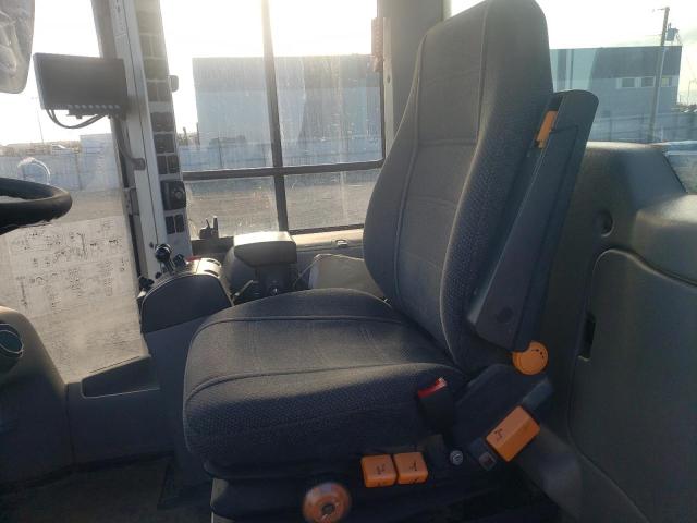 VCE0L90FC00029009 - 2012 VOLVO L90F YELLOW photo 6