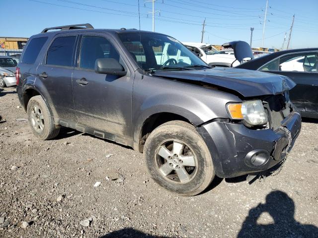 1FMCU0DG1AKA92598 - 2010 FORD ESCAPE XLT BLACK photo 4