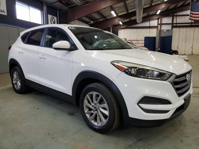 KM8J23A48GU108057 - 2016 HYUNDAI TUCSON SE WHITE photo 4