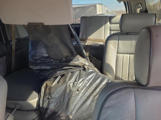 5LMFU27526LJ19597 - 2006 LINCOLN NAVIGATOR 银色 照片 10