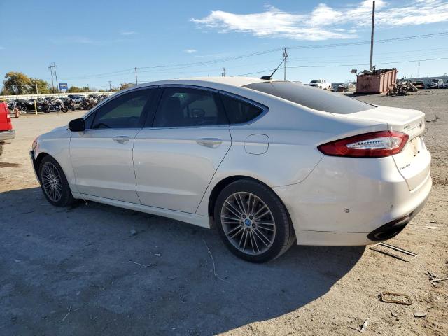 3FA6P0H98DR113344 - 2013 FORD FUSION SE WHITE photo 2