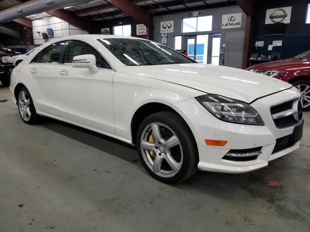 WDDLJ9BBXDA078563 - 2013 MERCEDES-BENZ CLS 550 4MATIC WHITE photo 4