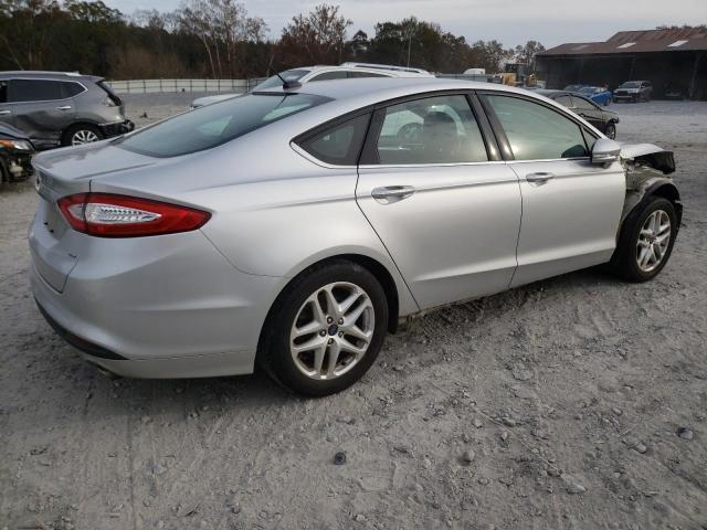 1FA6P0H76F5109135 - 2015 FORD FUSION SE SILVER photo 3