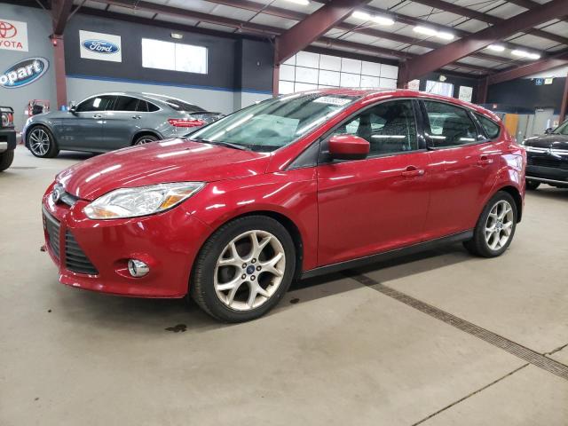 1FAHP3K2XCL402034 - 2012 FORD FOCUS SE RED photo 1