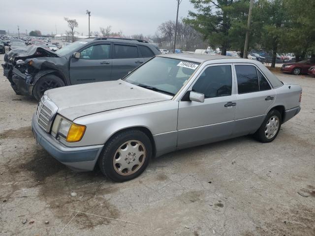 WDBEA34E1NB740144 - 1992 MERCEDES-BENZ 400 E GRAY photo 1