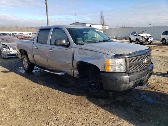 3GCEC13C58G242637 - 2008 CHEVROLET SILVERADO C1500 CREAM photo 4