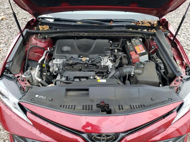 4T1C11AK2LU338718 - 2020 TOYOTA CAMRY LE RED photo 11