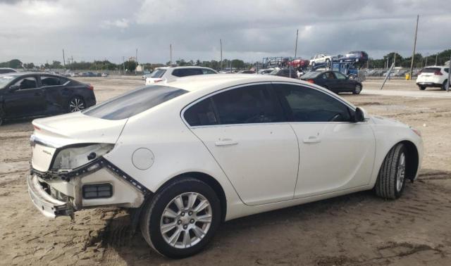 2G4GR5ER9D9230149 - 2013 BUICK REGAL CREAM photo 3