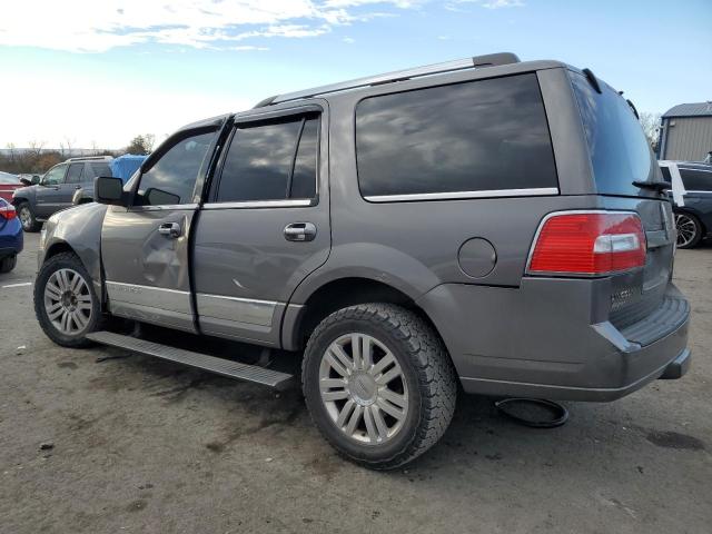 5LMJJ2J57BEJ08718 - 2011 LINCOLN NAVIGATOR 灰色 照片 2