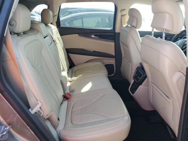 2LMTJ8LR4GBL79077 - 2016 LINCOLN MKX RESERVE Bej foto 10