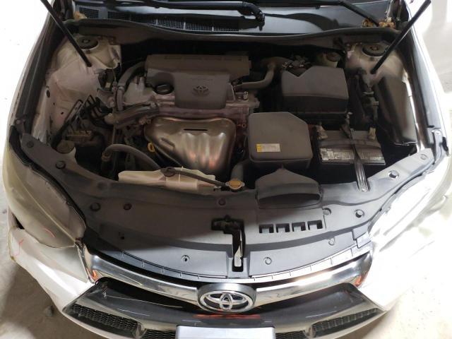 4T1BF1FK5FU086019 - 2015 TOYOTA CAMRY LE WHITE photo 11