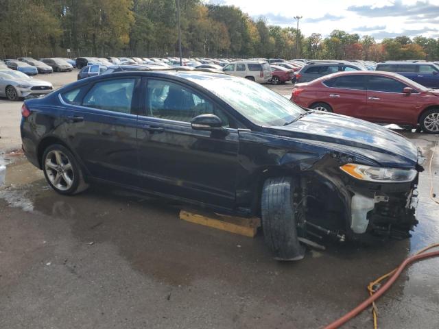 3FA6P0HD5GR287056 - 2016 FORD FUSION SE BLACK photo 4