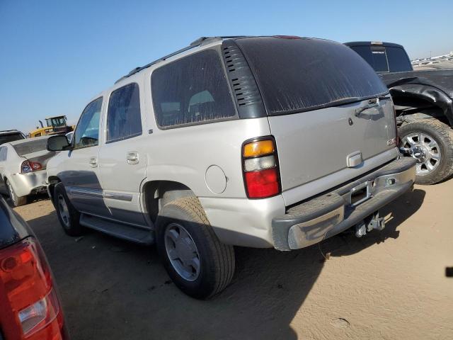 1GKEK13T45J168192 - 2005 GMC YUKON SILVER photo 2