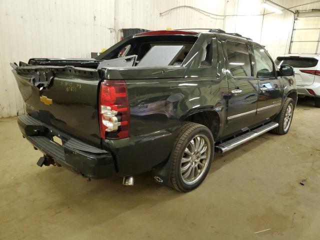 3GNTKGE79DG268172 - 2013 CHEVROLET AVALANCHE LTZ GREEN photo 3