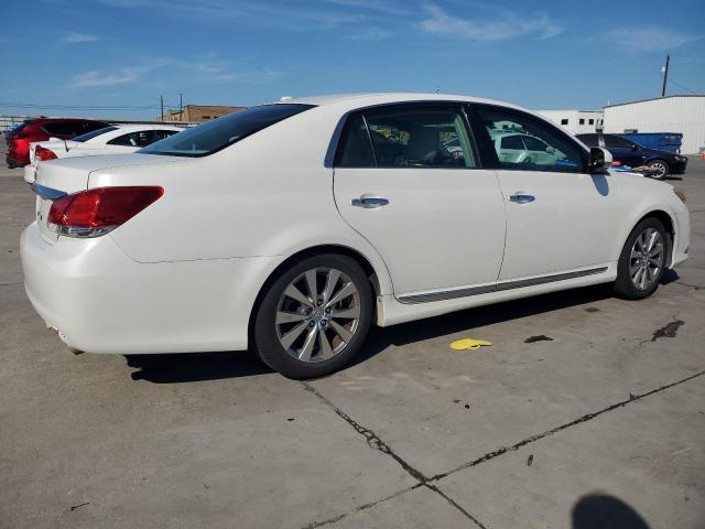 4T1BK3DB2BU421242 - 2011 TOYOTA AVALON BASE 白色 照片 3