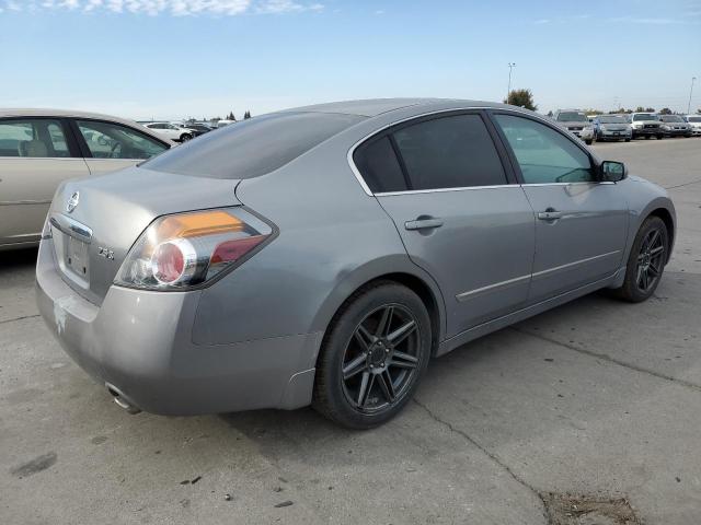 1N4AL21E88C122686 - 2008 NISSAN ALTIMA 2.5 GRAY photo 3