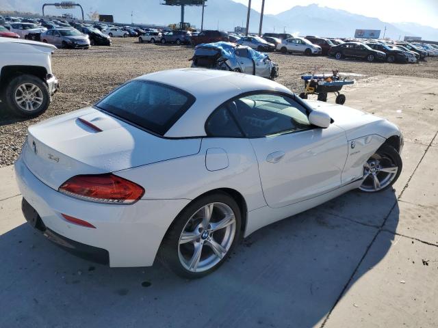 WBALL5C51DJ103871 - 2013 BMW Z4 SDRIVE28I WHITE photo 3