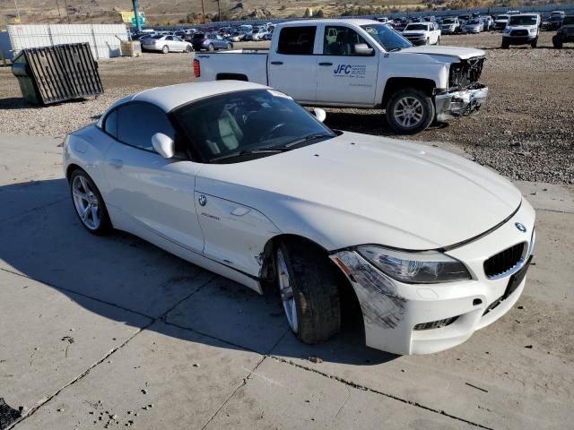 WBALL5C51DJ103871 - 2013 BMW Z4 SDRIVE28I WHITE photo 4