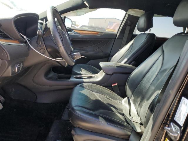 5LMCJ2C92HUL69567 - 2017 LINCOLN MKC SELECT Schwarz Foto 7