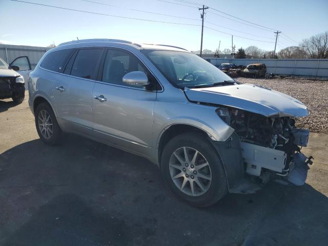 5GAKVBKD2HJ325178 - 2017 BUICK ENCLAVE SILVER photo 4