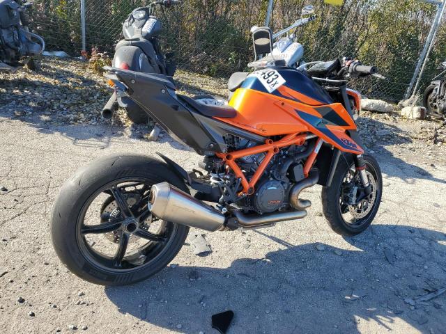 VBKV39405LM924814 - 2020 KTM 1290 SUPER DUKE R TWO TONE photo 4