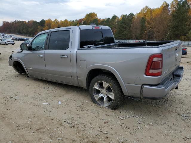 1C6SRFJT0KN675922 - 2019 RAM 1500 LARAMIE SILVER photo 2