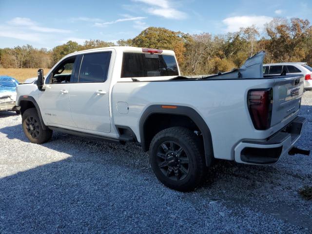 1GT49PEY3RF106564 - 2024 GMC SIERRA K2500 AT4 WHITE photo 2