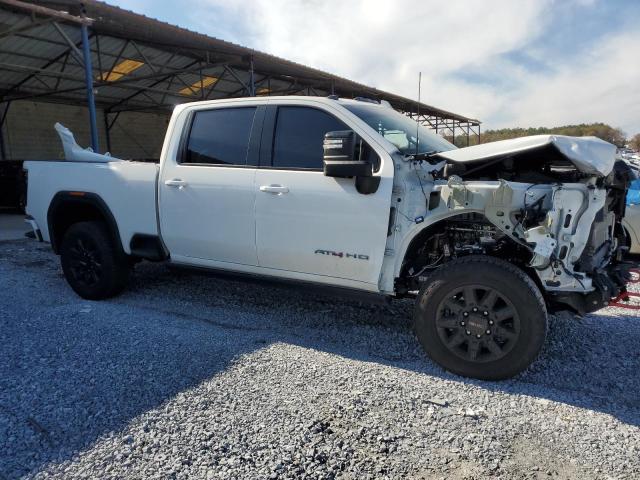 1GT49PEY3RF106564 - 2024 GMC SIERRA K2500 AT4 WHITE photo 4