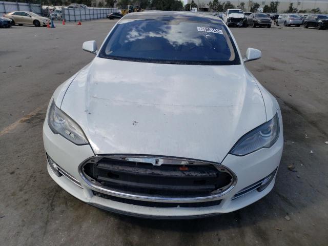 5YJSA1H1XEFP35618 - 2014 TESLA MODEL S Սպիտակ լուսանկար 5