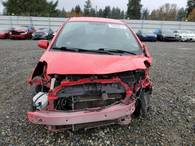 JTDJT903295224252 - 2009 TOYOTA YARIS RED photo 5