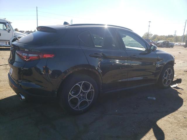 ZASPAKAN7M7D09597 - 2021 ALFA ROMEO STELVIO SPORT Siyah fotoğraf 3