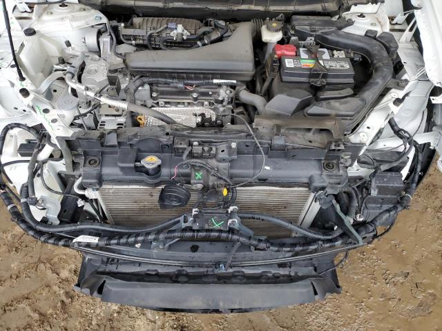 5N1AT2MT8KC823526 - 2019 NISSAN ROGUE S WHITE photo 12