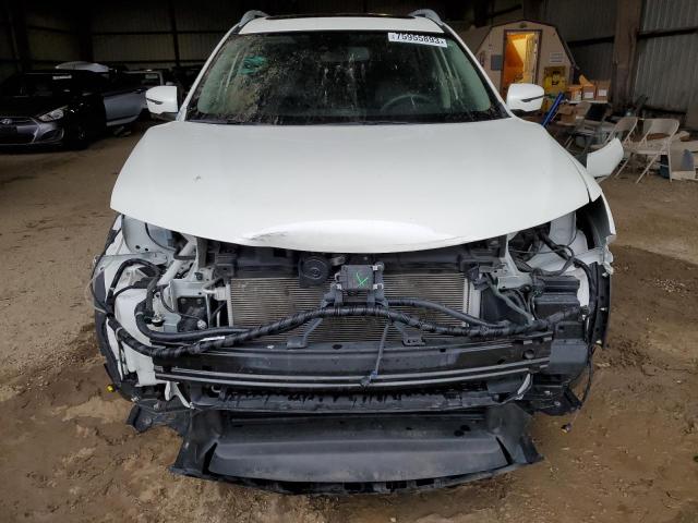 5N1AT2MT8KC823526 - 2019 NISSAN ROGUE S WHITE photo 5