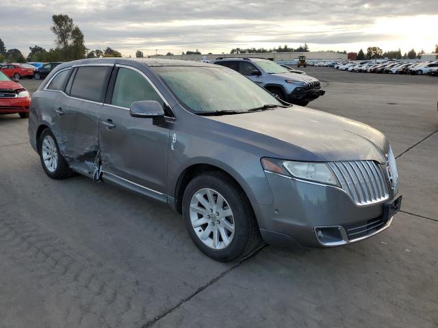 2LMHJ5AT7ABJ10324 - 2010 LINCOLN MKT GRAY photo 4