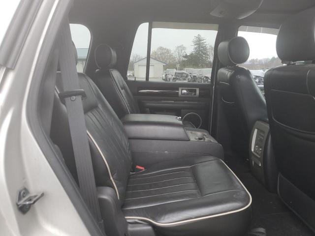 5LMFU28516LJ10680 - 2006 LINCOLN NAVIGATOR 银色 照片 11