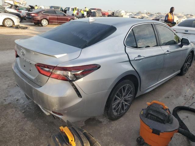 4T1G11AK2PU116798 - 2023 TOYOTA CAMRY SE NIGHT SHADE GRAY photo 3