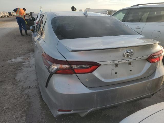 4T1G11AK2PU116798 - 2023 TOYOTA CAMRY SE NIGHT SHADE GRAY photo 6