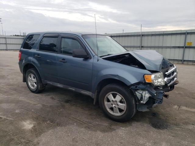 1FMCU9C73CKA20035 - 2012 FORD ESCAPE XLS BLUE photo 4