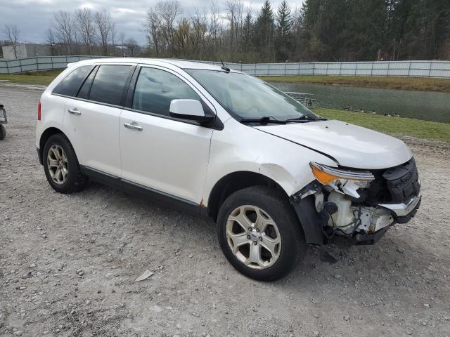 2FMDK3JC1BBA68732 - 2011 FORD EDGE SEL WHITE photo 4