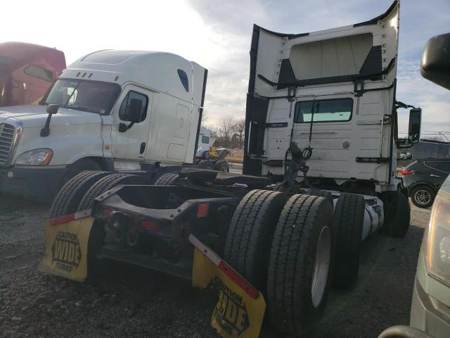 4V4NC9EH6EN165386 - 2014 VOLVO VN VNL WHITE photo 4