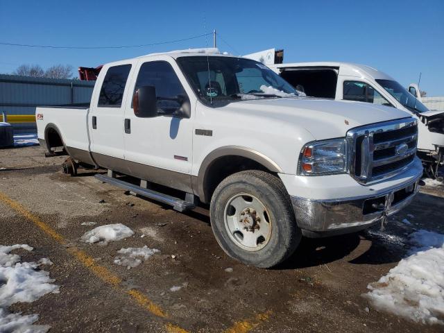 1FTWW31P25EC63641 - 2005 FORD F350 SRW SUPER DUTY WHITE photo 4