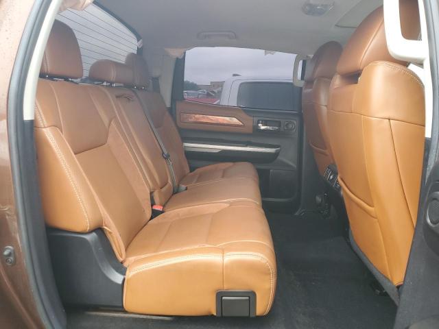 5TFAW5F12EX407820 - 2014 TOYOTA TUNDRA CREWMAX PLATINUM Braun Foto 10