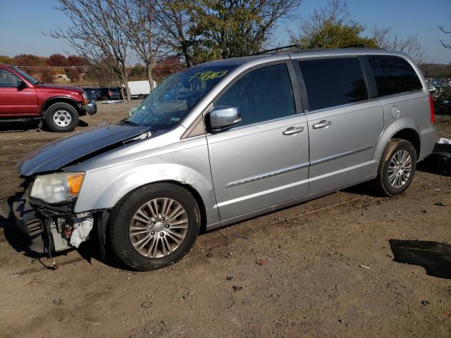 2014 CHRYSLER TOWN & COU TOURING L, 