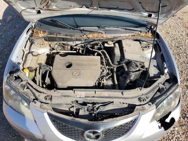 JM1BK12F461469685 - 2004 MAZDA MAZDA3 I SILVER photo 11