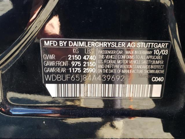 WDBUF65J84A439692 - 2004 MERCEDES-BENZ E 320 BLACK photo 12