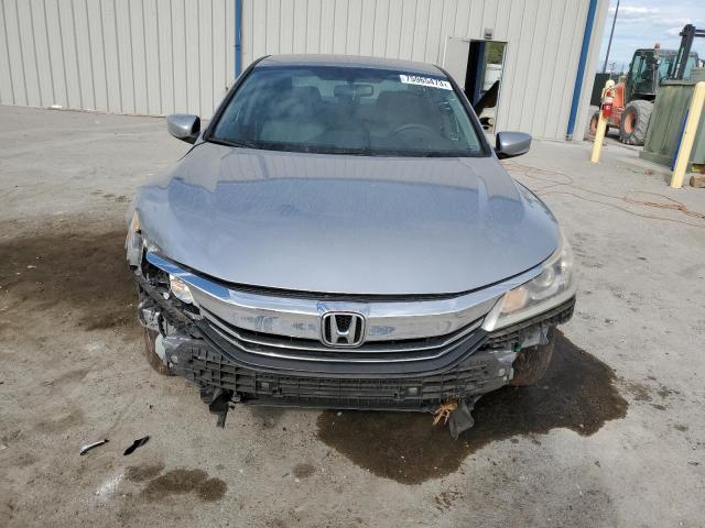 1HGCR2F38HA030175 - 2017 HONDA ACCORD LX SILVER photo 5